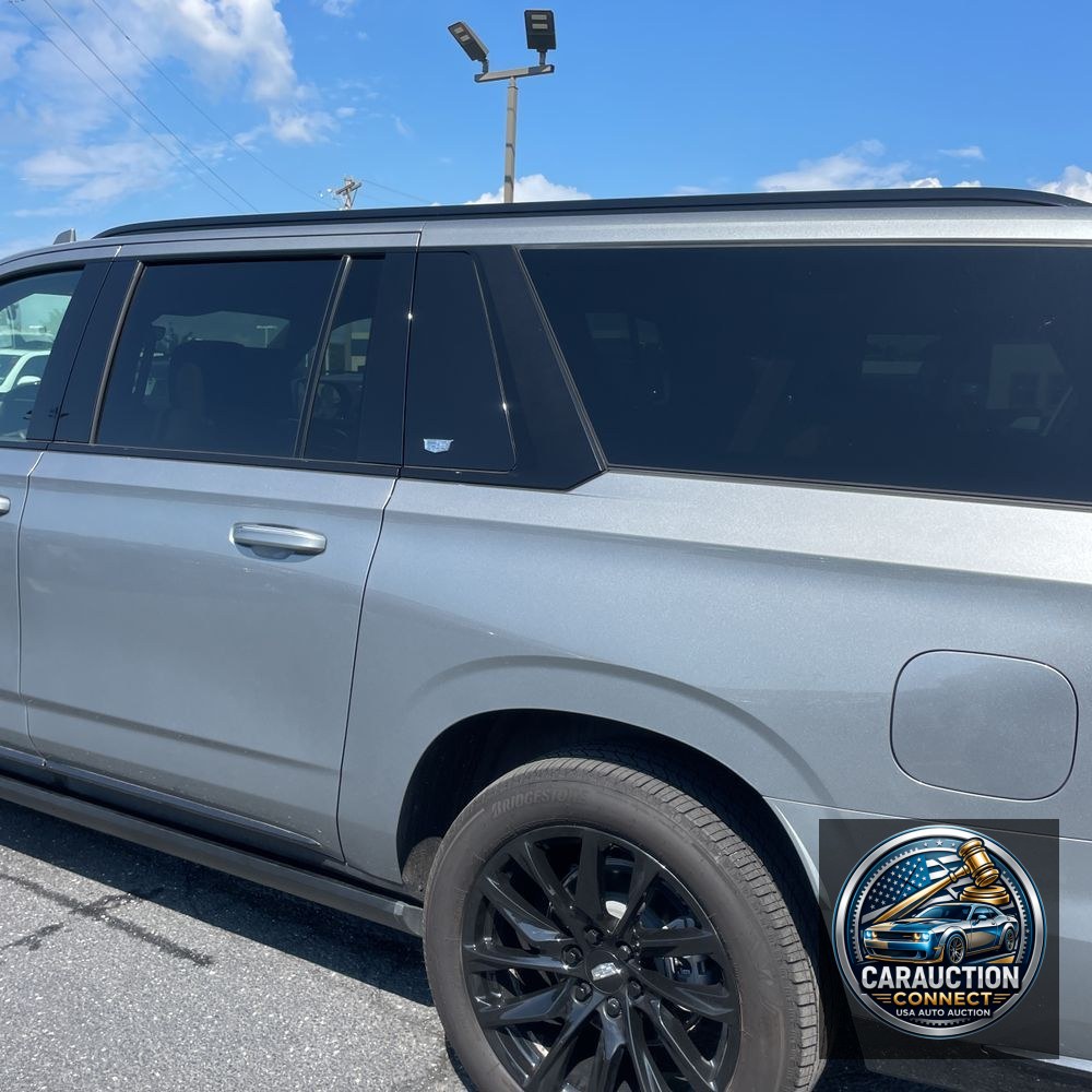 2024 Cadillac Escalade ESV Sport