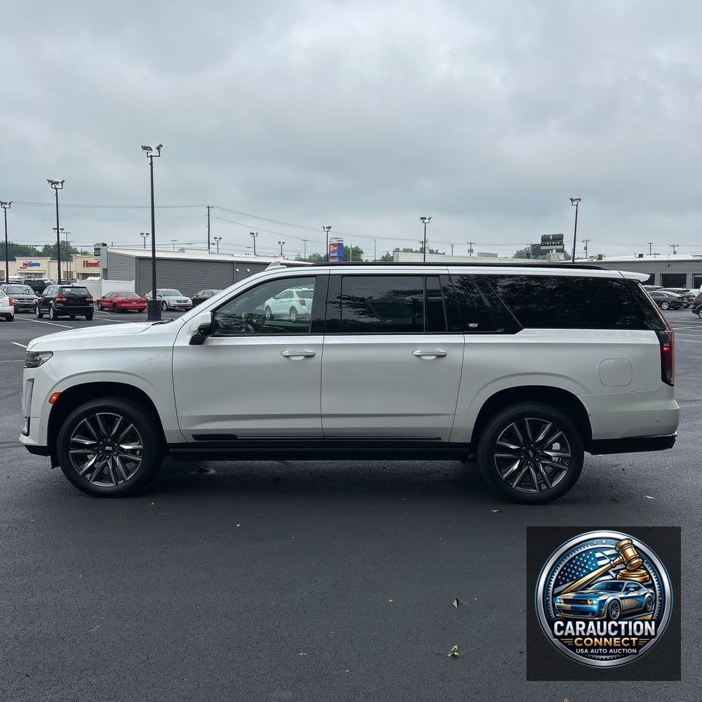2021 Cadillac Escalade ESV Sport