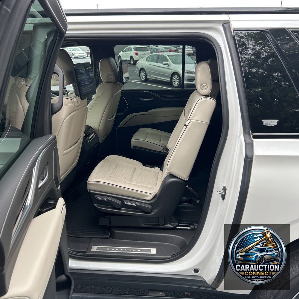 2021 Cadillac Escalade ESV Sport