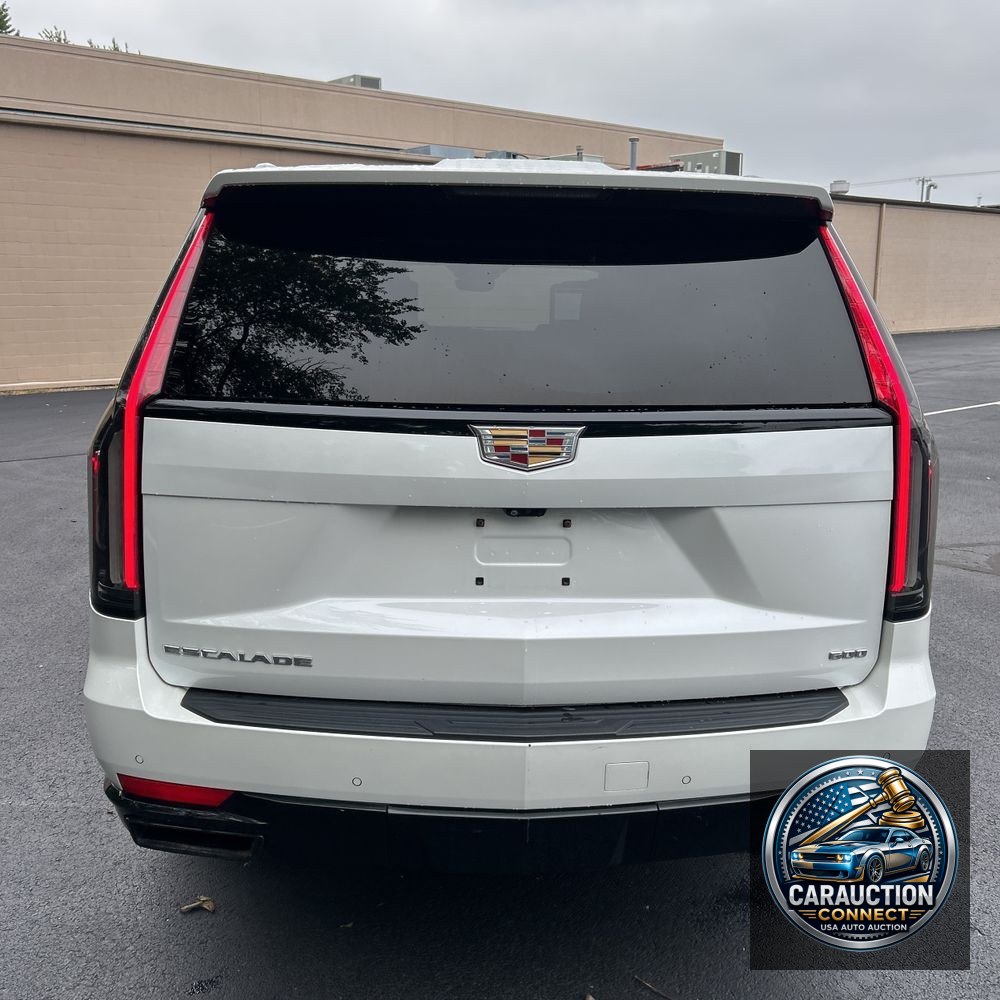 2021 Cadillac Escalade ESV Sport