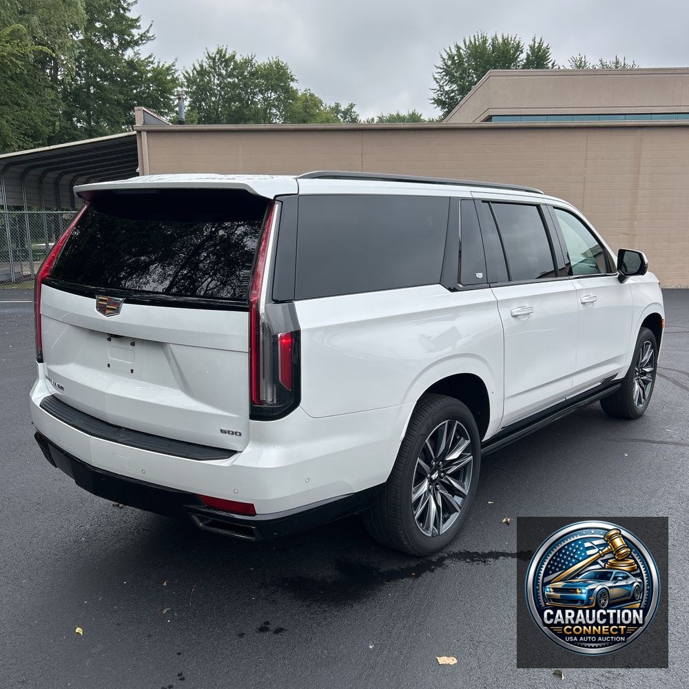 2021 Cadillac Escalade ESV Sport