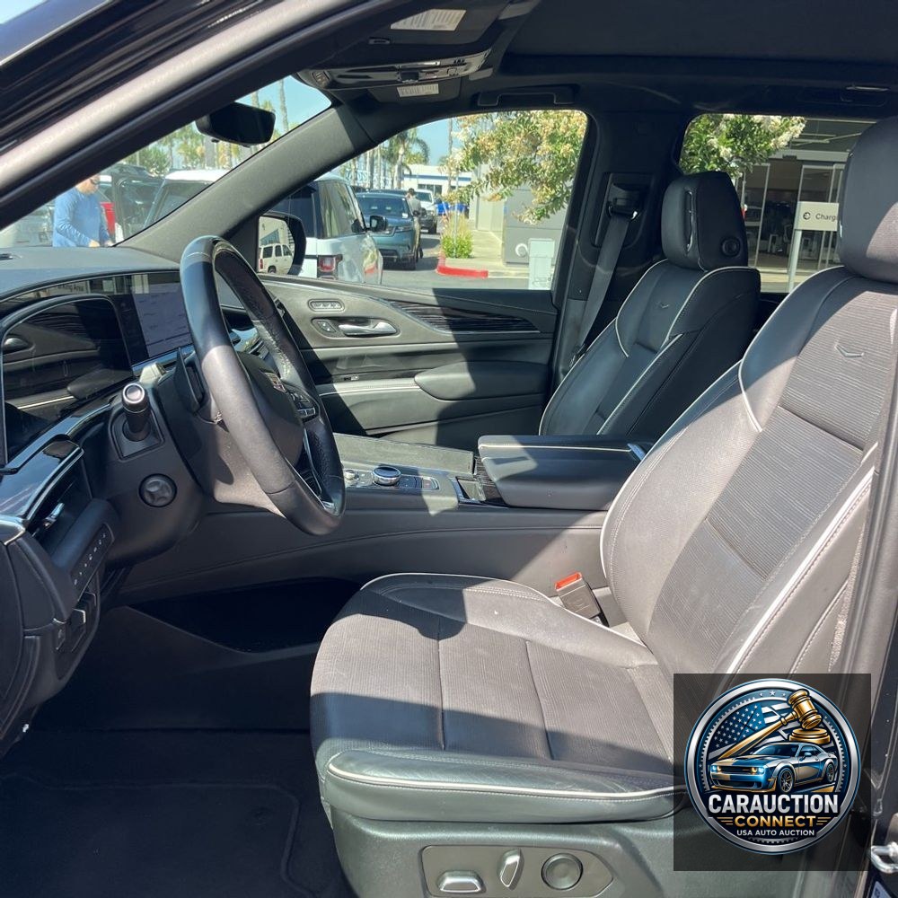 2022 Cadillac Escalade ESV Sport