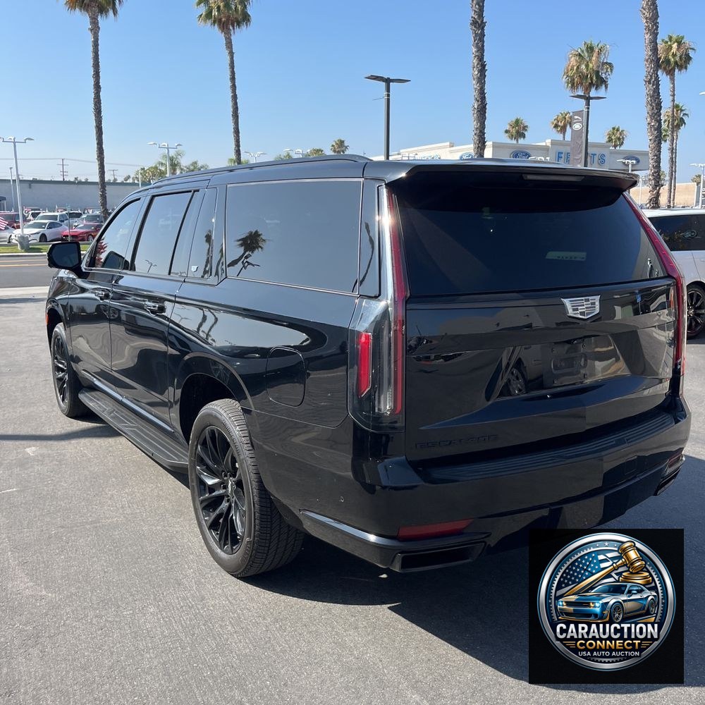 2022 Cadillac Escalade ESV Sport
