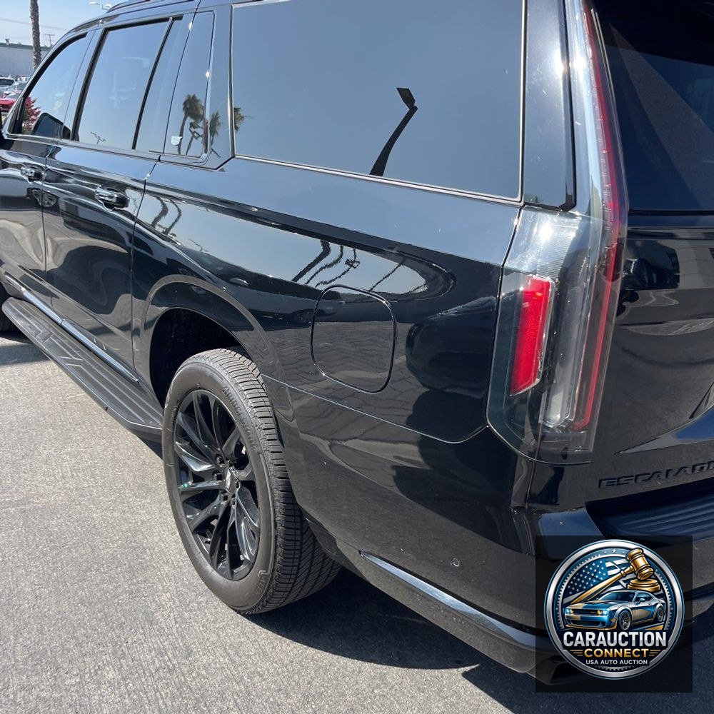 2022 Cadillac Escalade ESV Sport