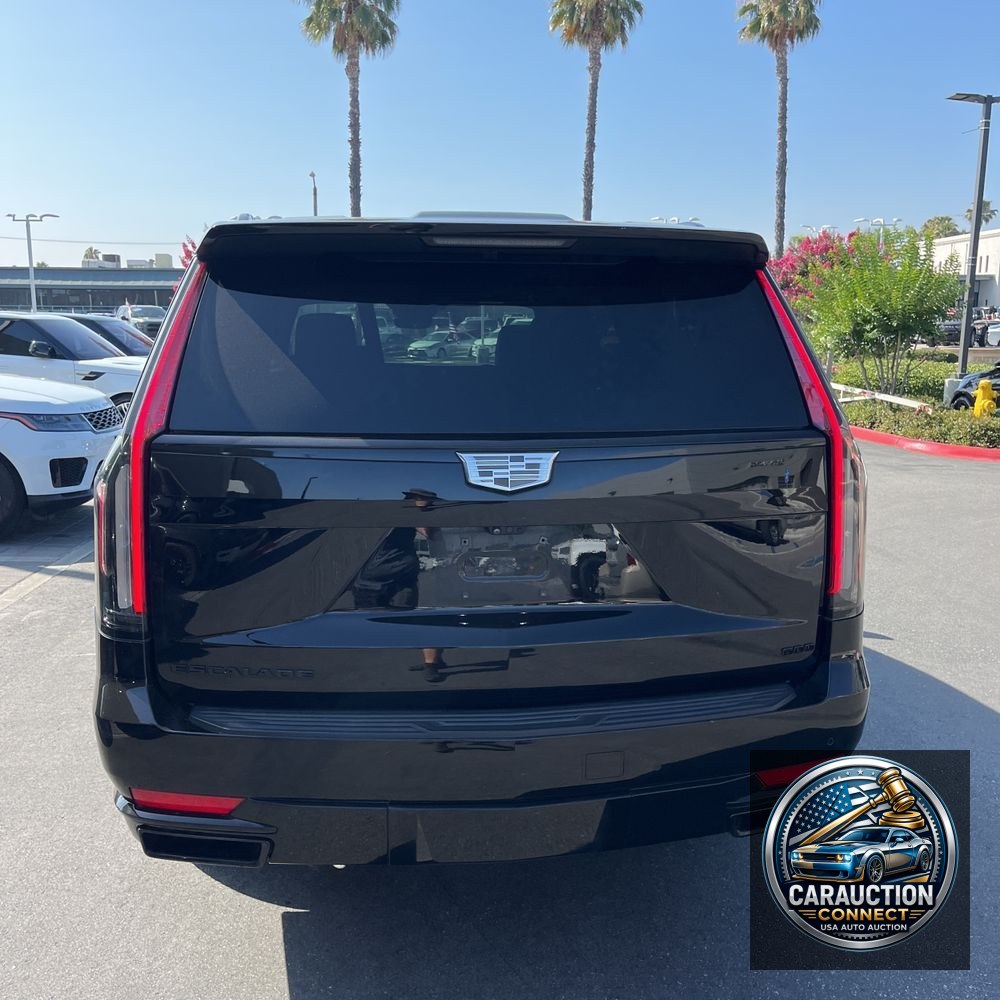 2022 Cadillac Escalade ESV Sport