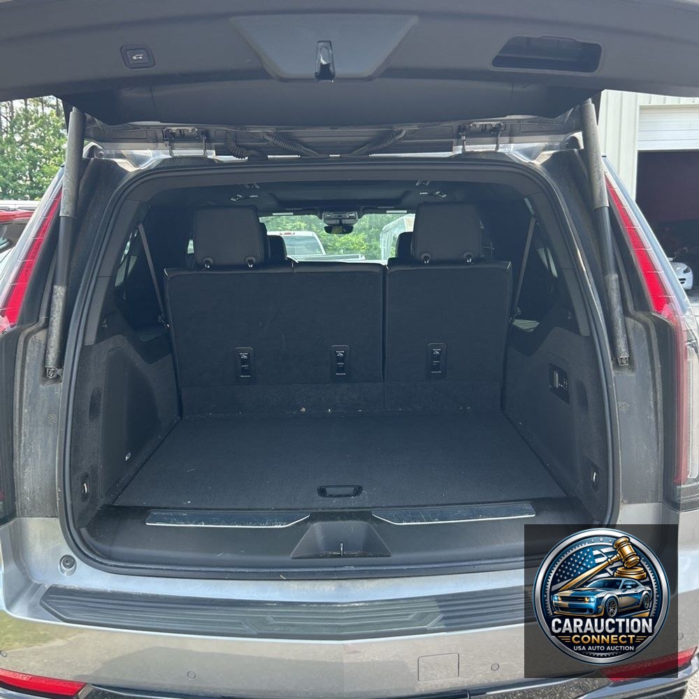 2022 Cadillac Escalade ESV Sport