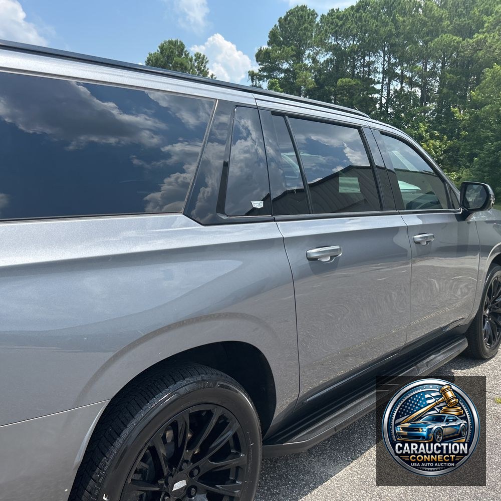 2022 Cadillac Escalade ESV Sport