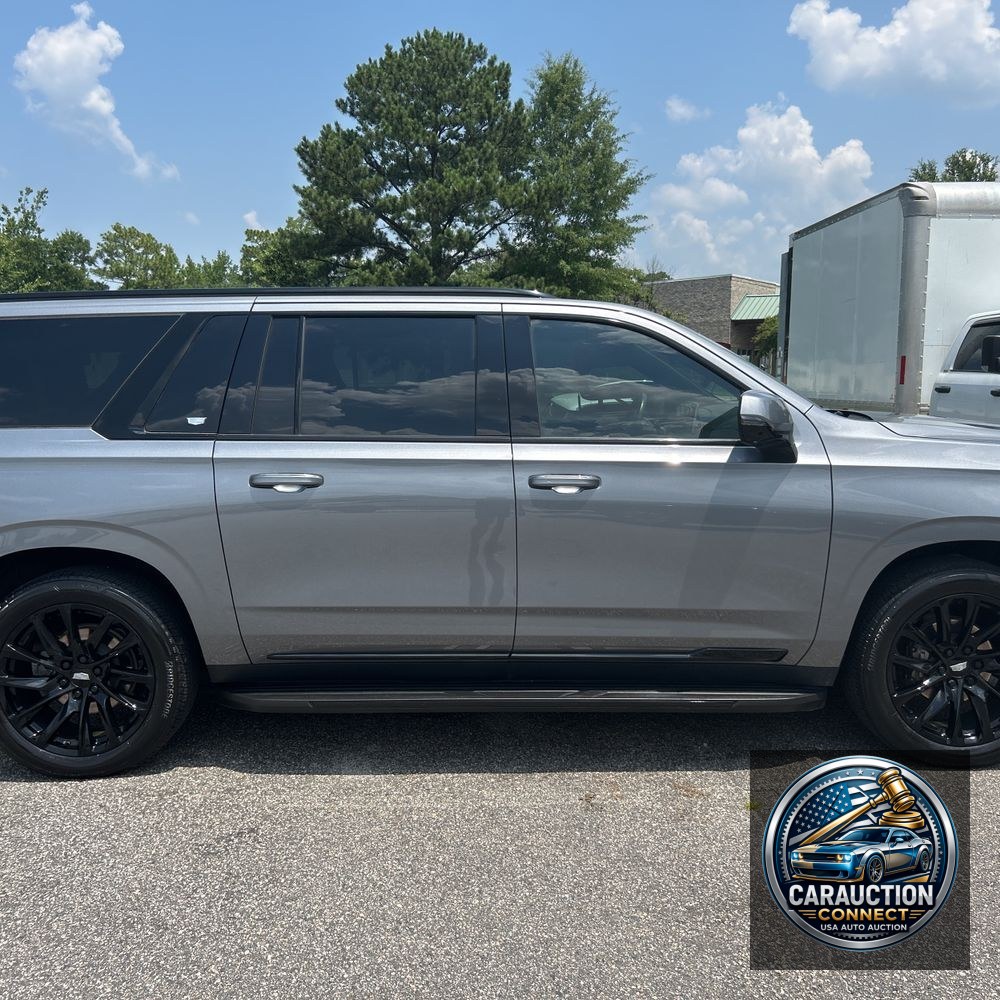 2022 Cadillac Escalade ESV Sport