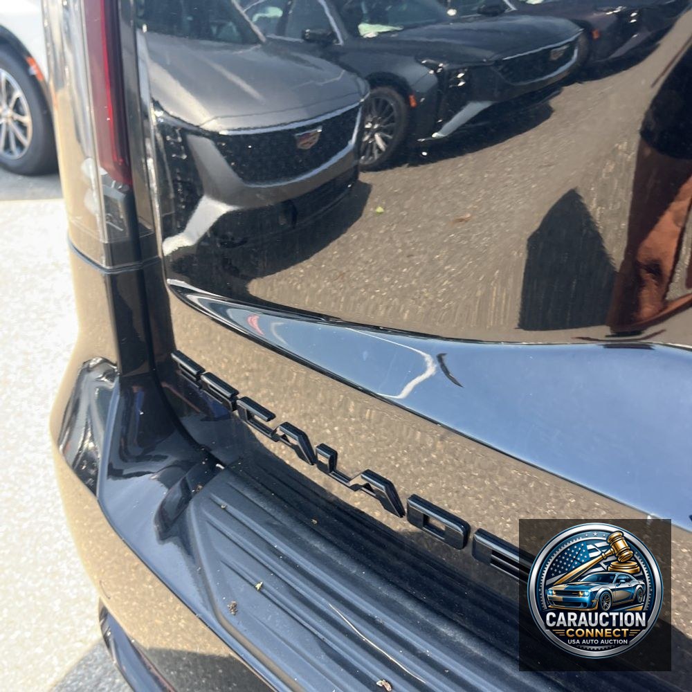 2023 Cadillac Escalade ESV Sport