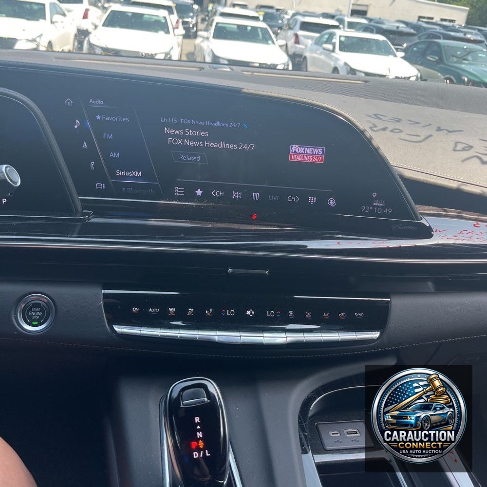 2023 Cadillac Escalade ESV Sport