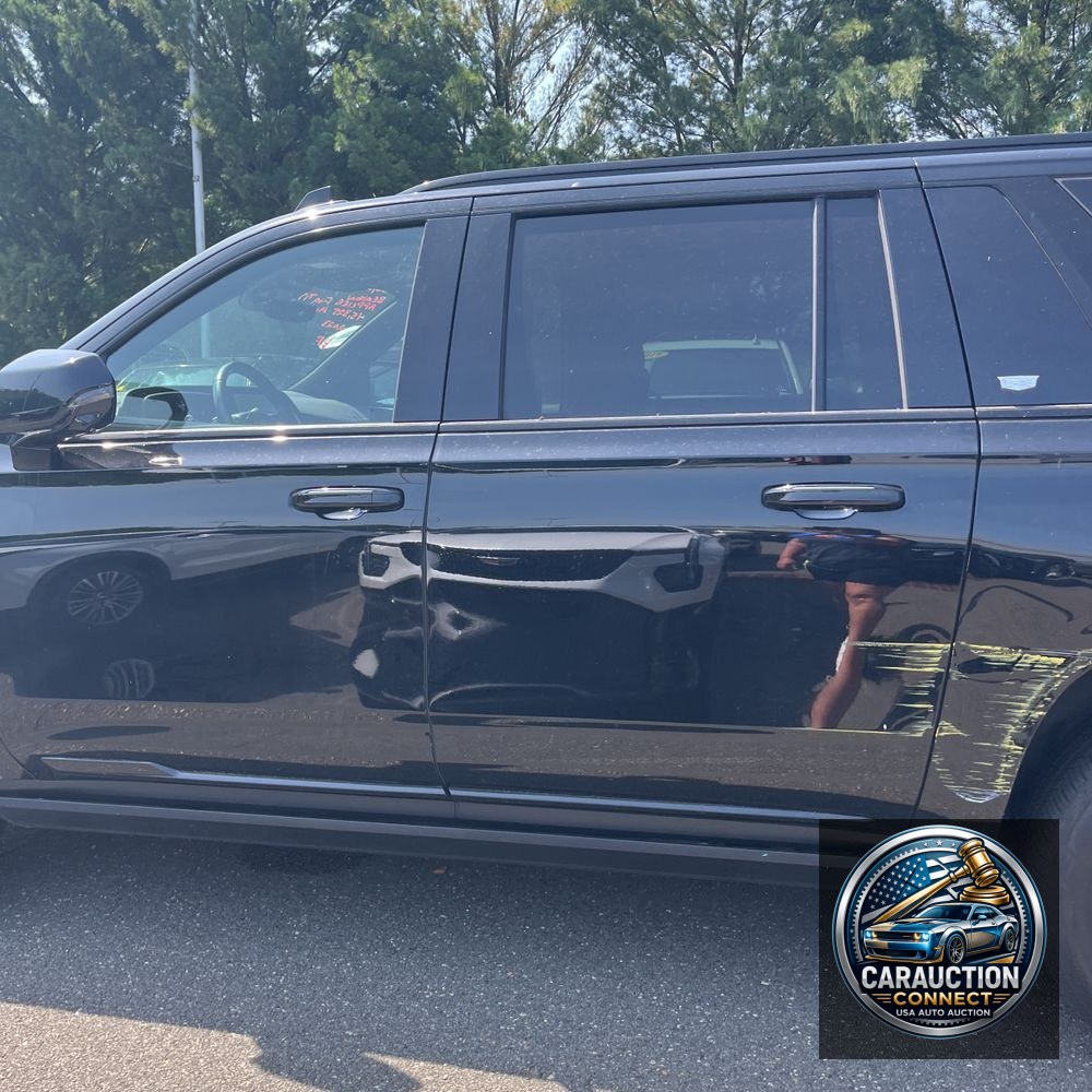 2023 Cadillac Escalade ESV Sport