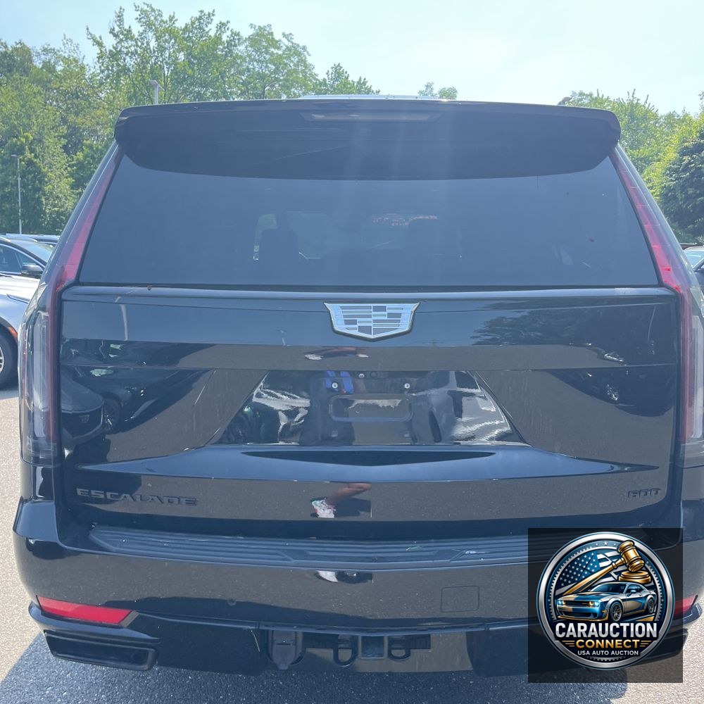 2023 Cadillac Escalade ESV Sport