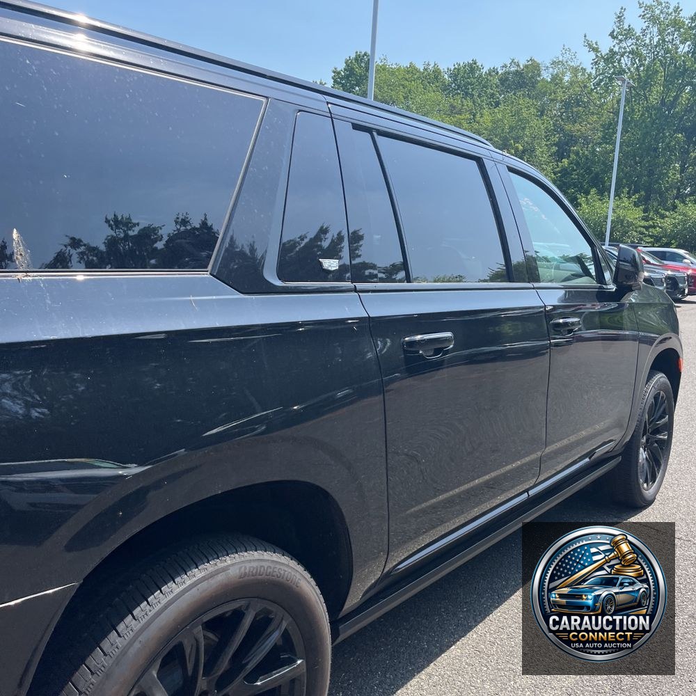 2023 Cadillac Escalade ESV Sport