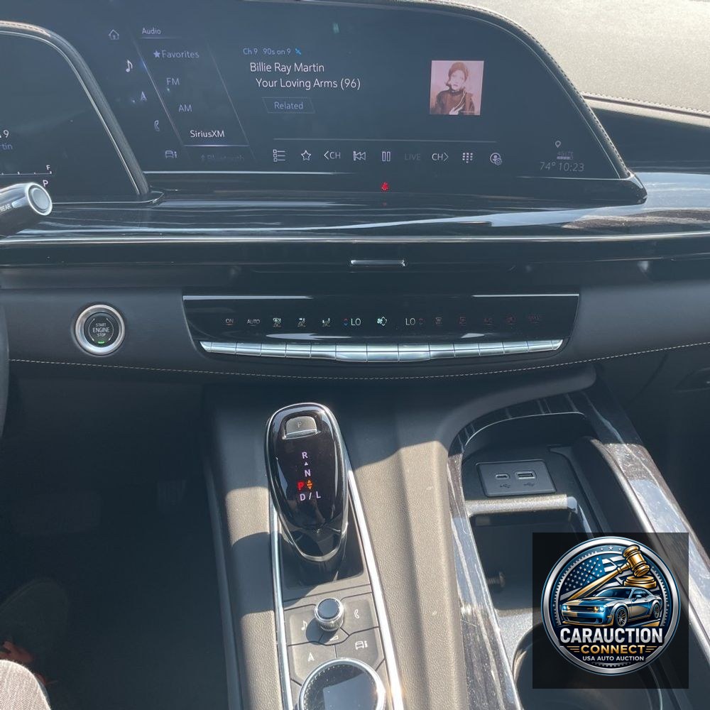 2022 Cadillac Escalade ESV Sport