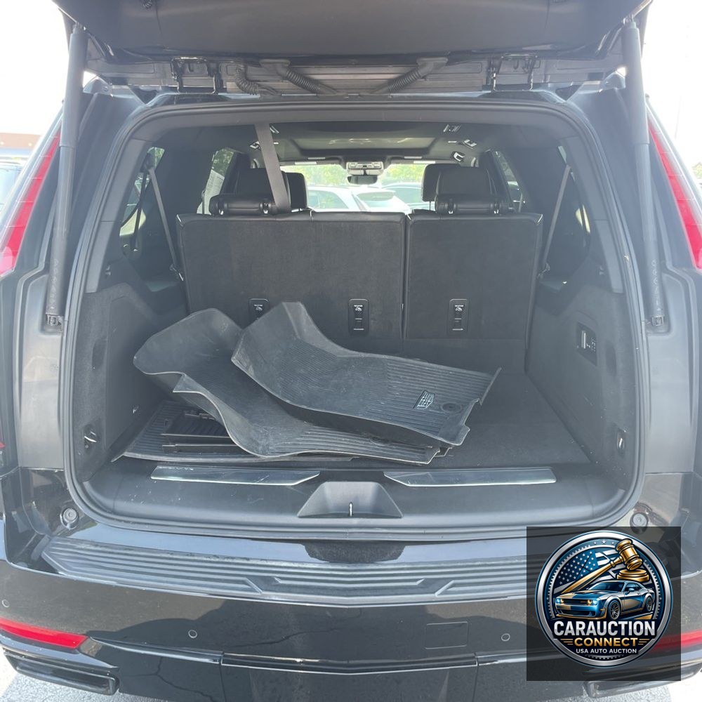 2022 Cadillac Escalade ESV Sport