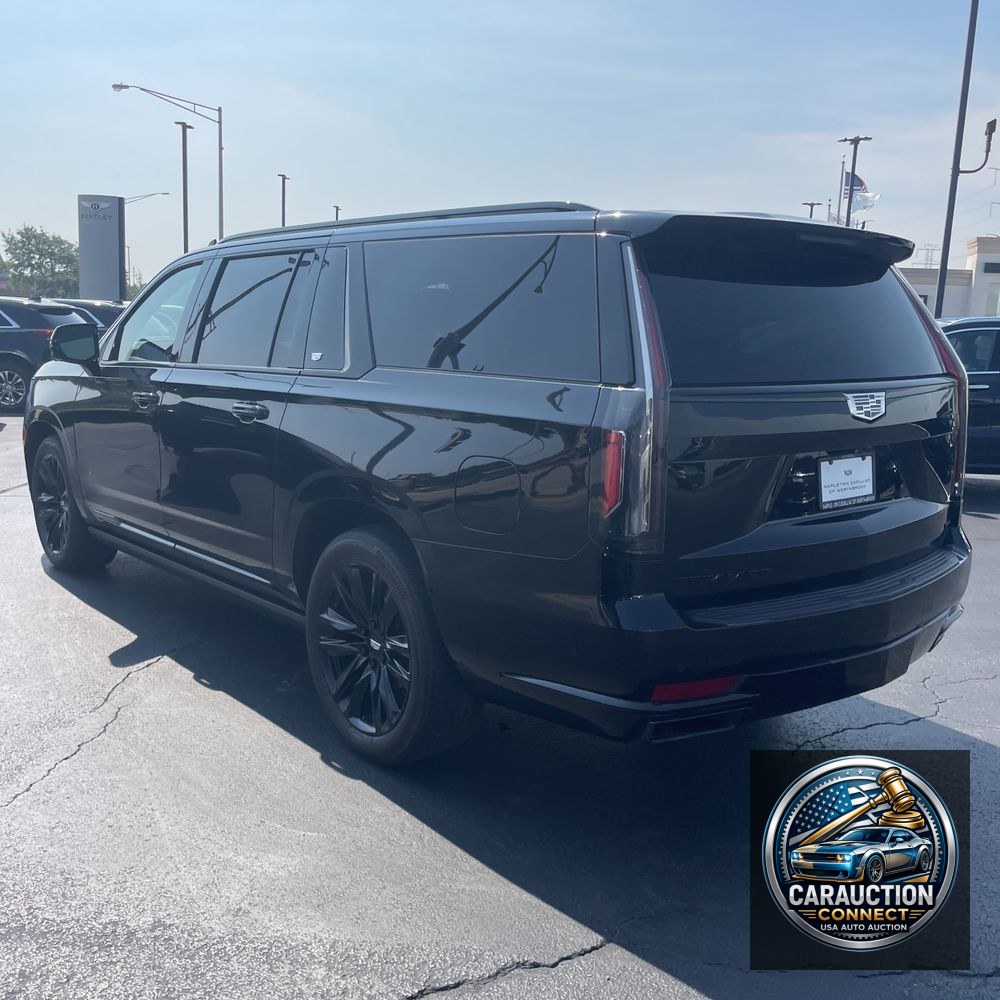 2022 Cadillac Escalade ESV Sport