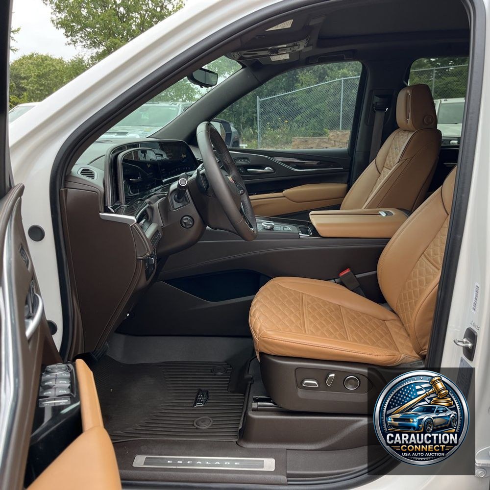 2024 Cadillac Escalade ESV Sport