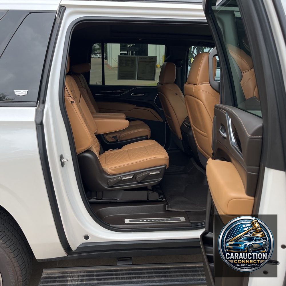 2024 Cadillac Escalade ESV Sport