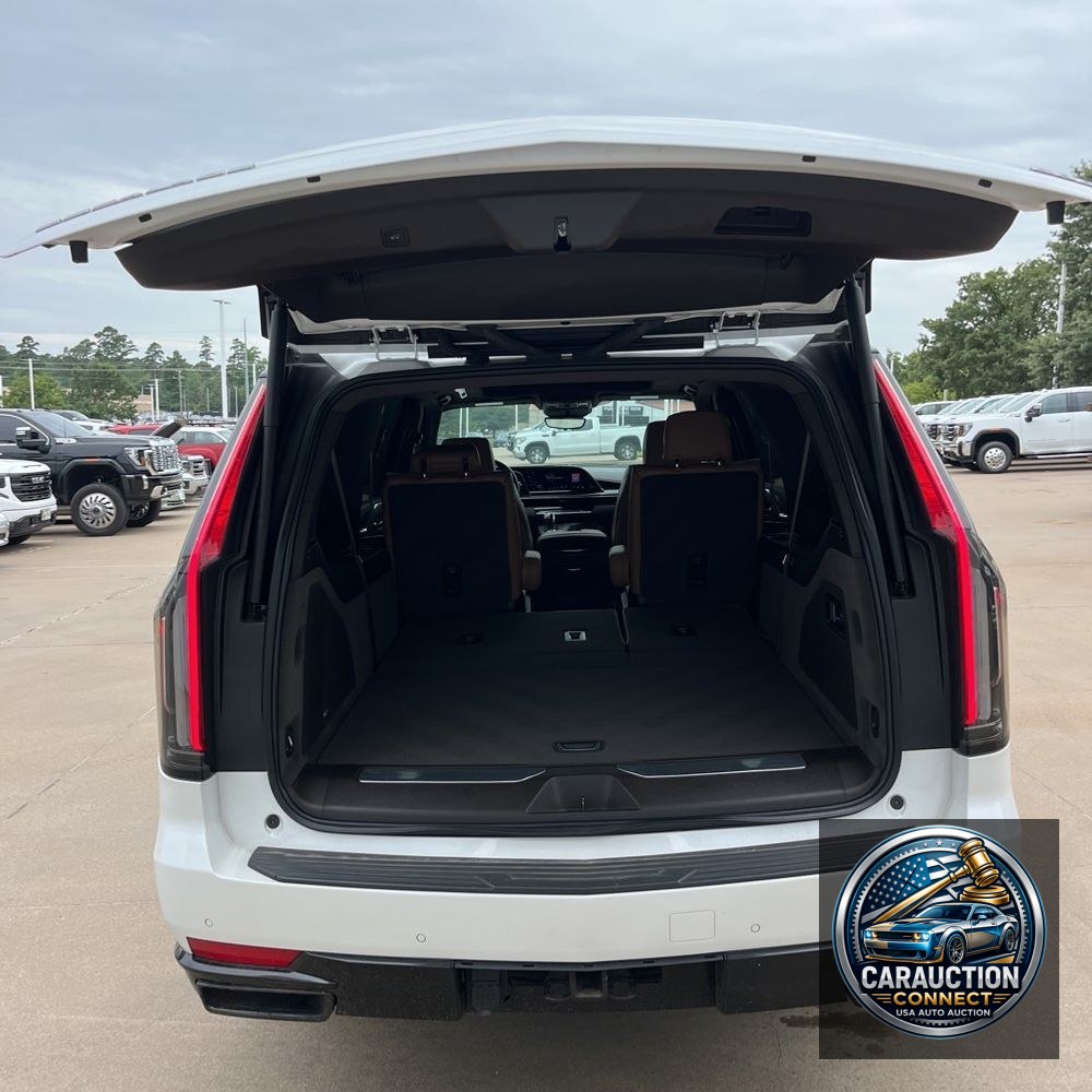 2024 Cadillac Escalade ESV Sport