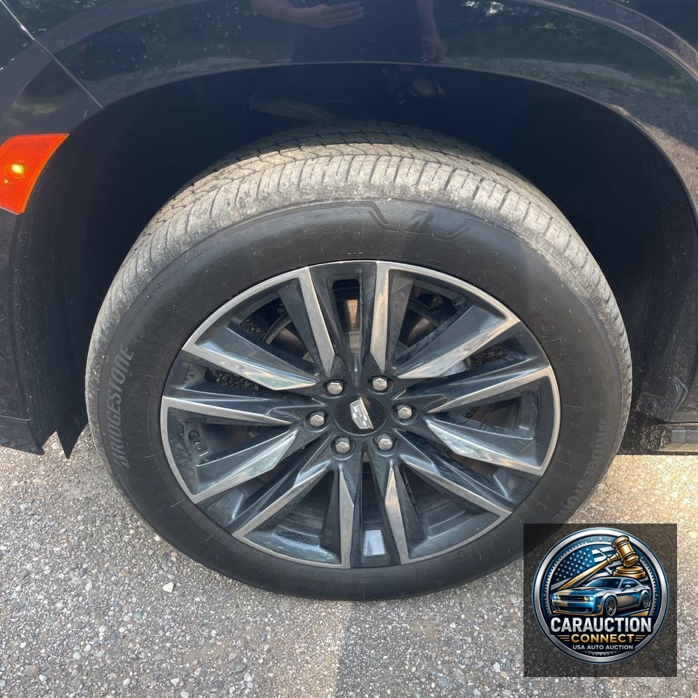 2024 Cadillac Escalade ESV Sport