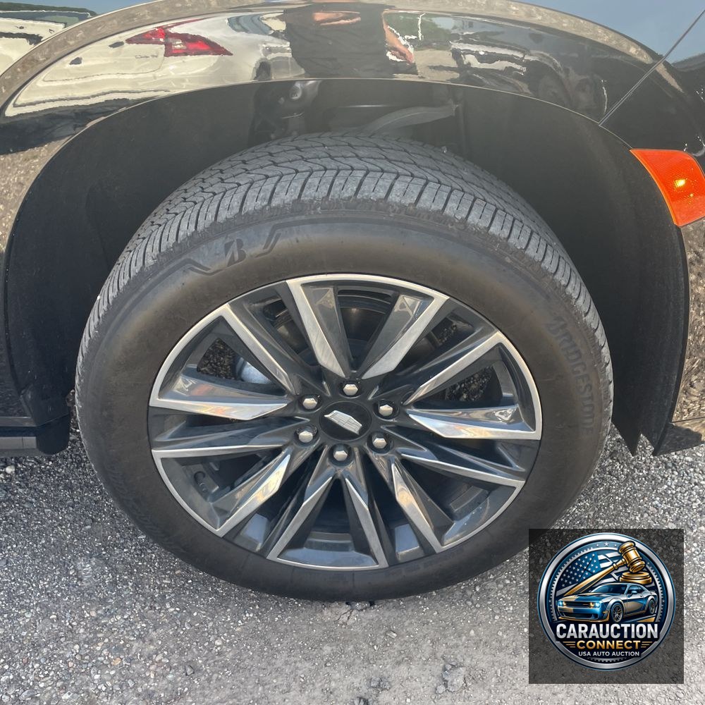 2024 Cadillac Escalade ESV Sport