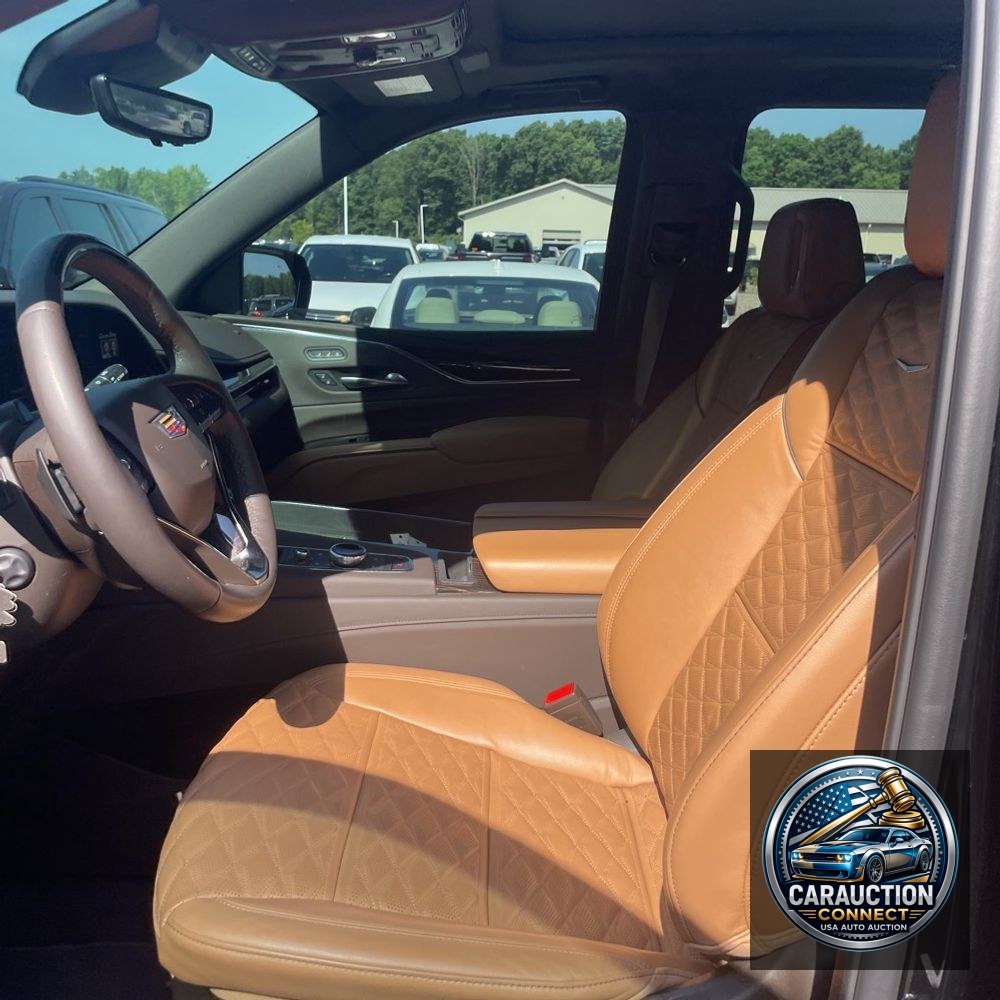 2024 Cadillac Escalade ESV Sport