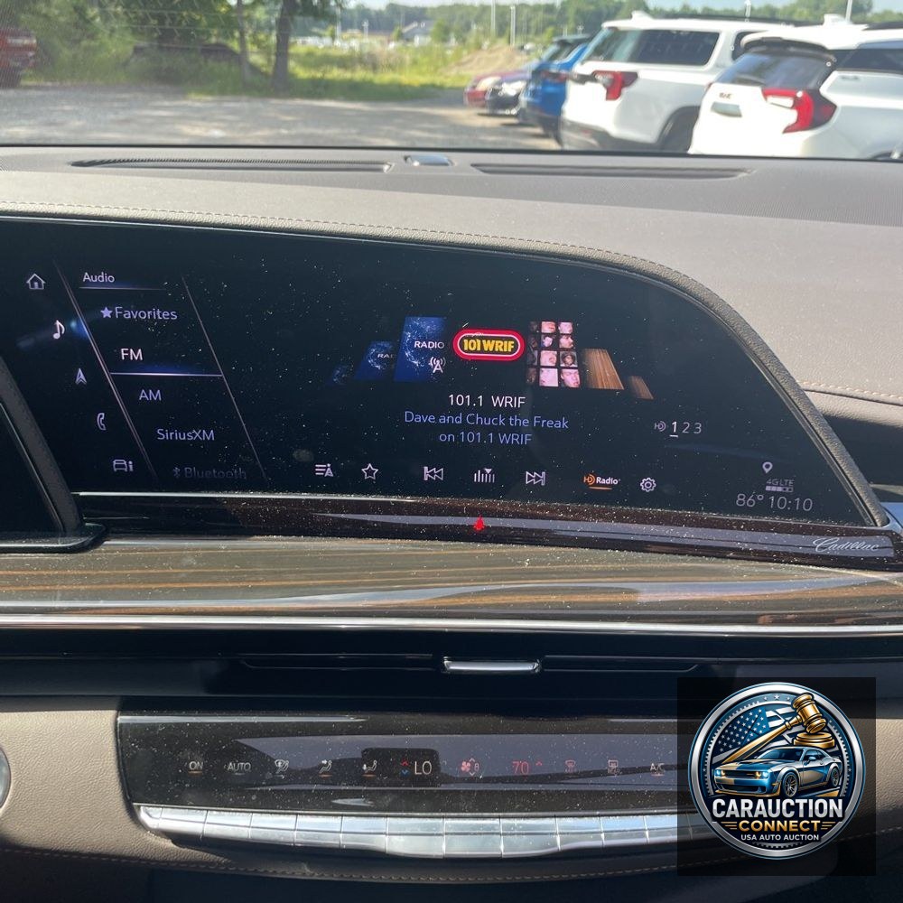 2024 Cadillac Escalade ESV Sport