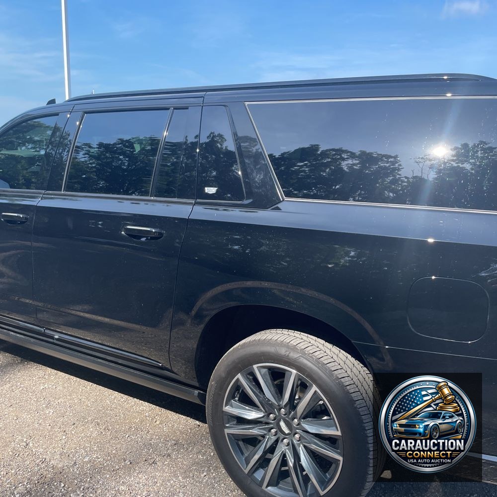 2024 Cadillac Escalade ESV Sport