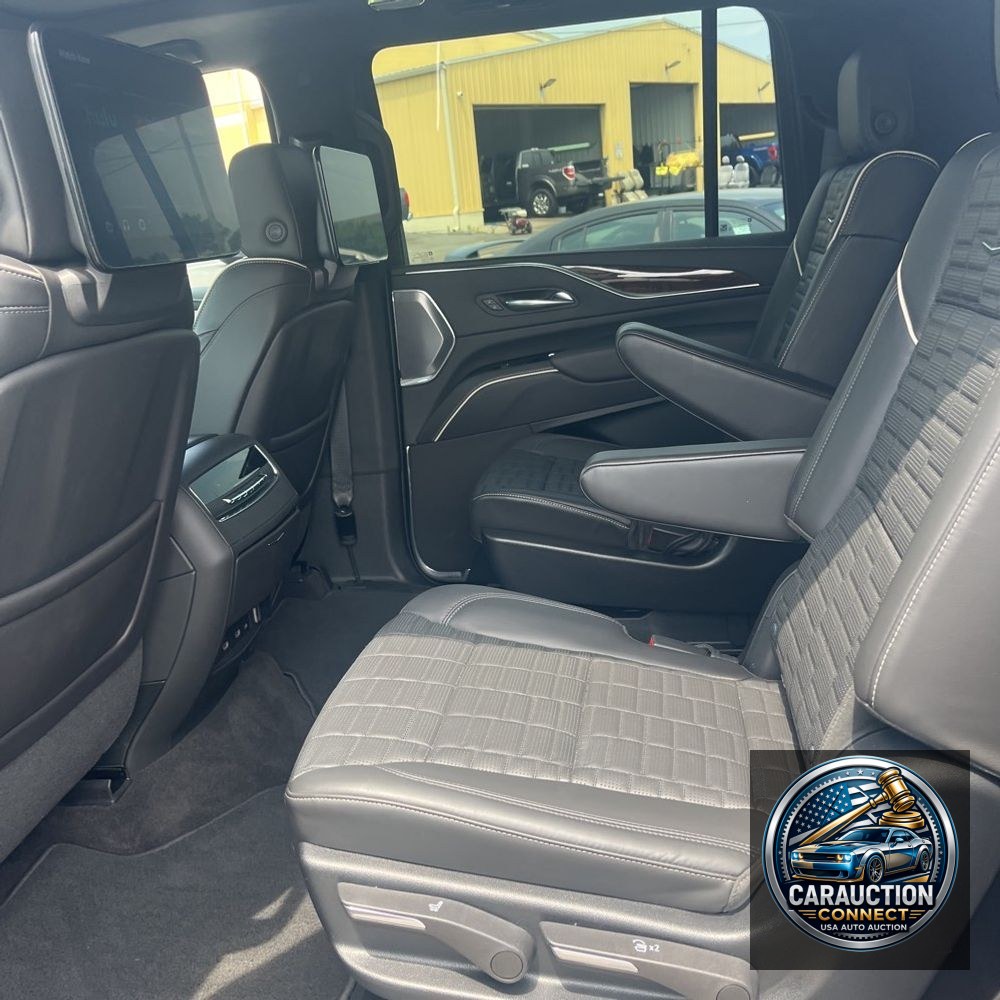2022 Cadillac Escalade ESV Sport Platinum
