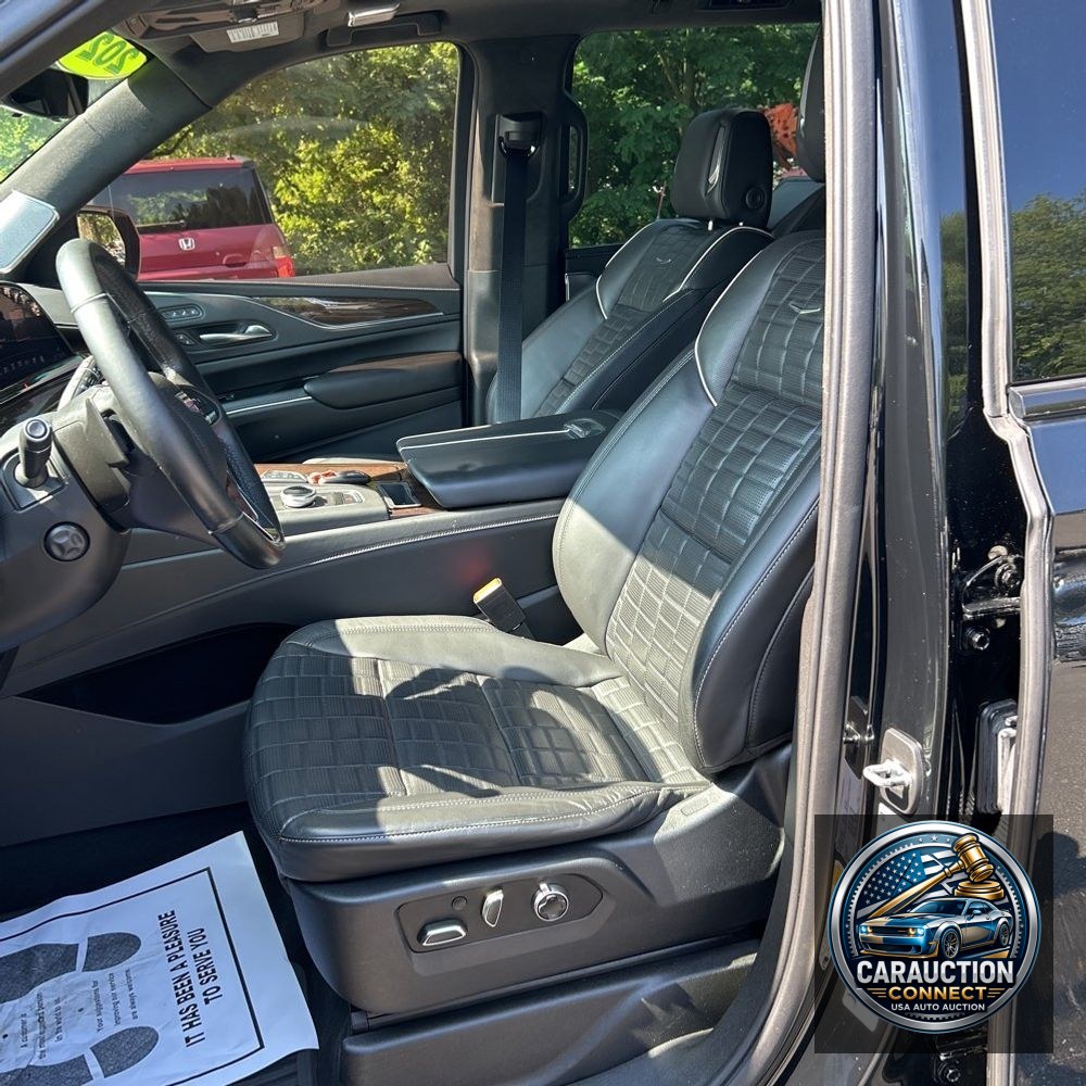 2021 Cadillac Escalade ESV Sport Platinum