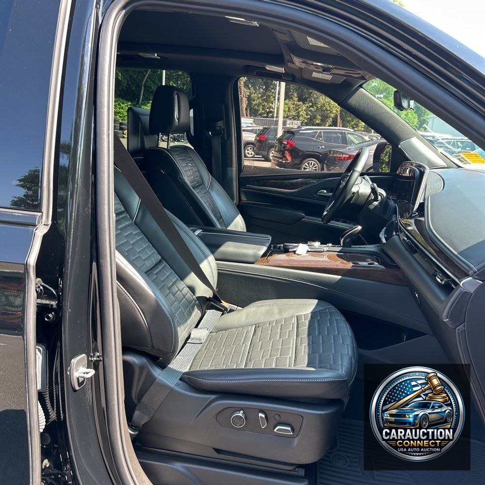 2021 Cadillac Escalade ESV Sport Platinum