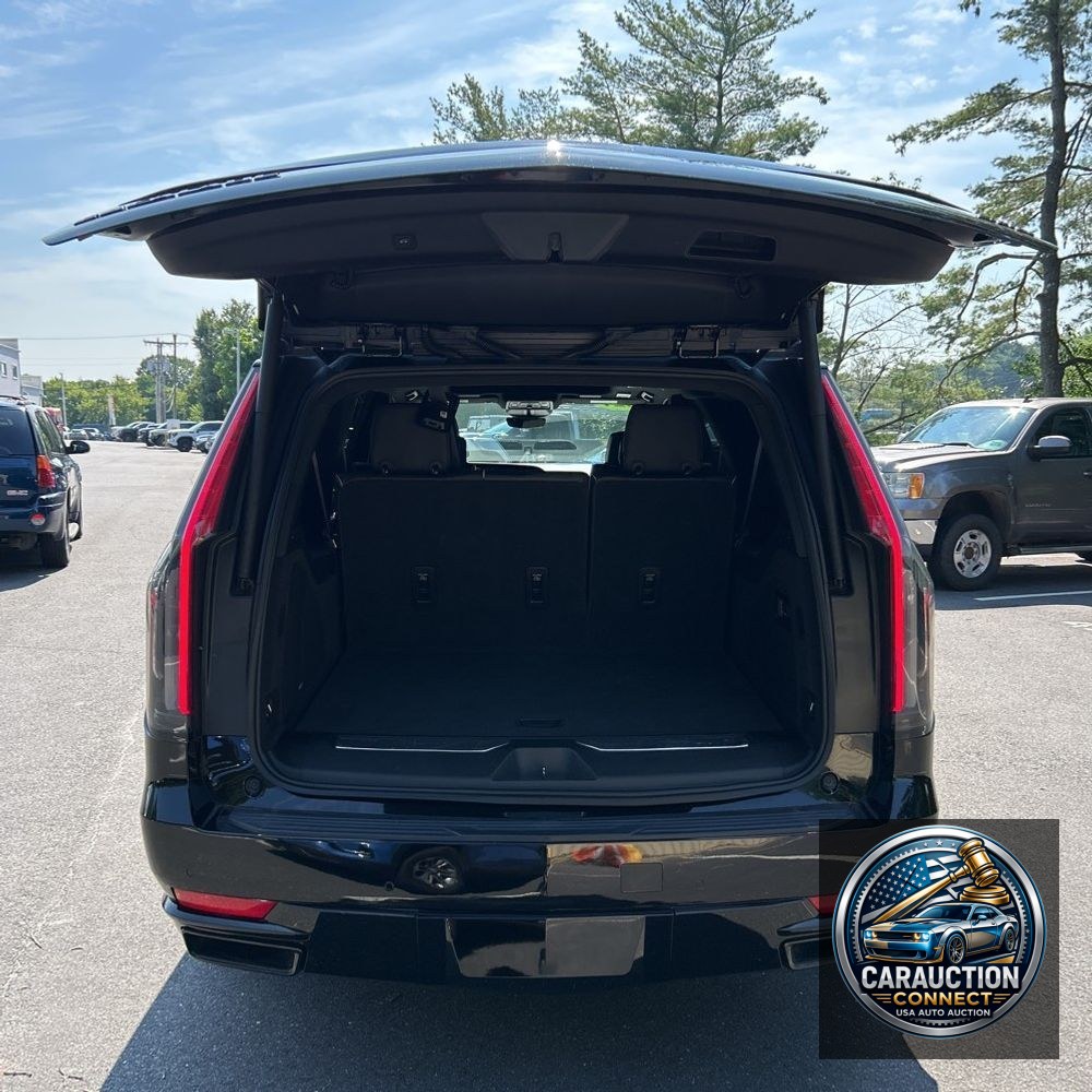 2021 Cadillac Escalade ESV Sport Platinum
