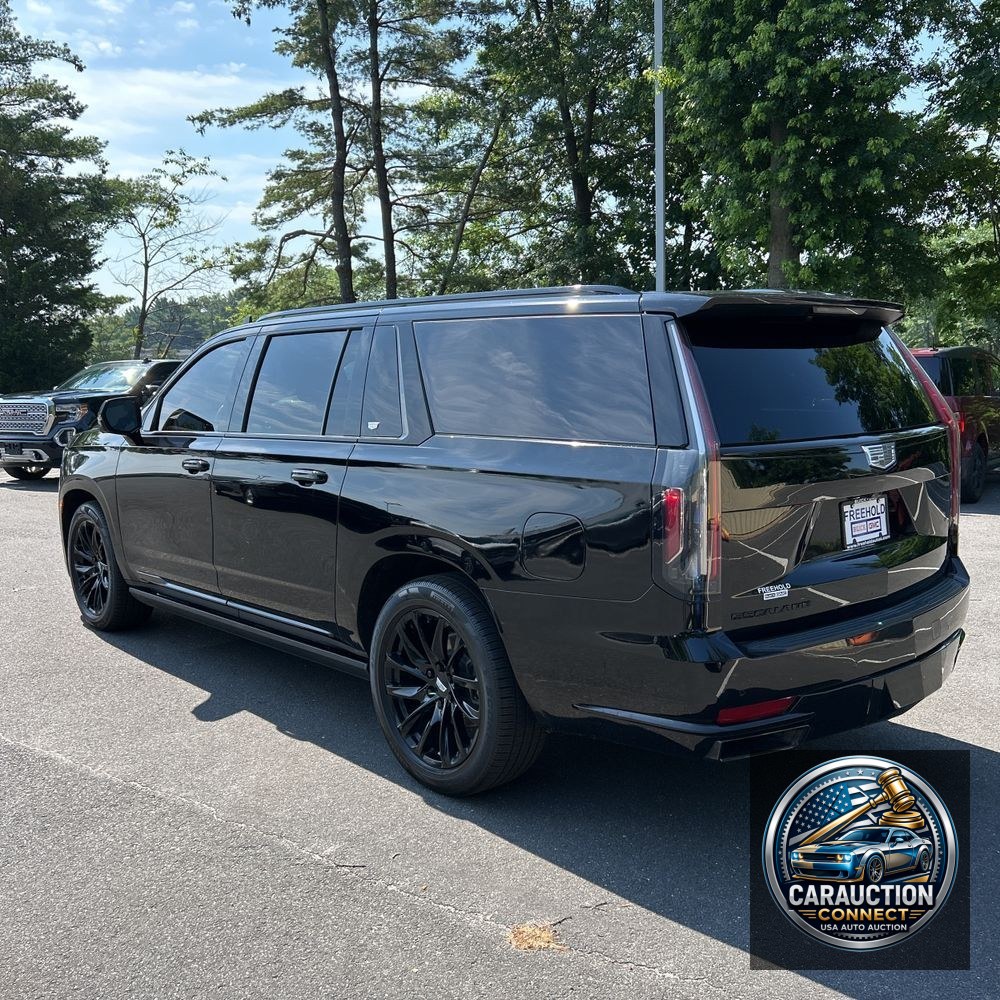 2021 Cadillac Escalade ESV Sport Platinum