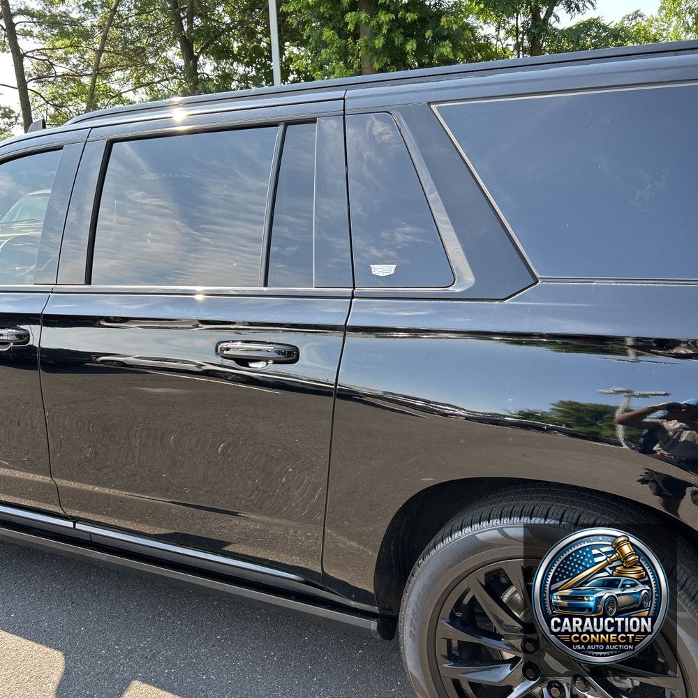 2021 Cadillac Escalade ESV Sport Platinum