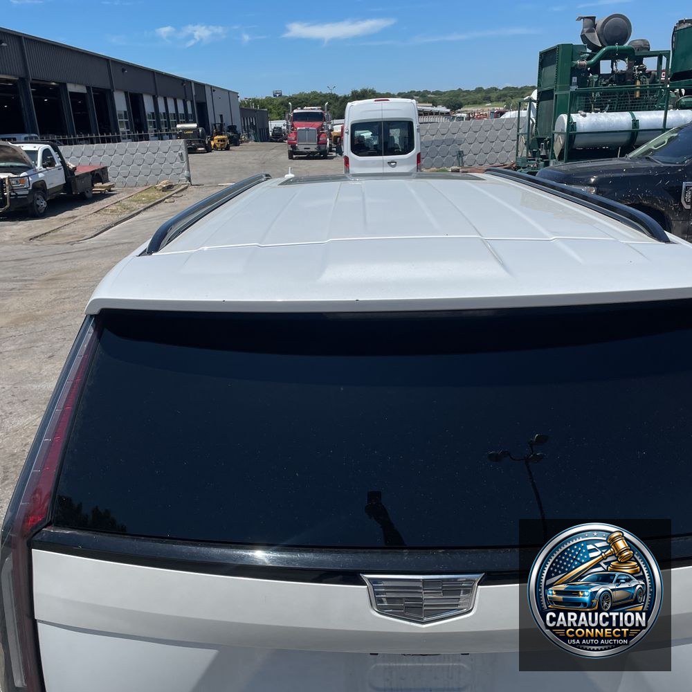 2023 Cadillac Escalade ESV Sport Platinum