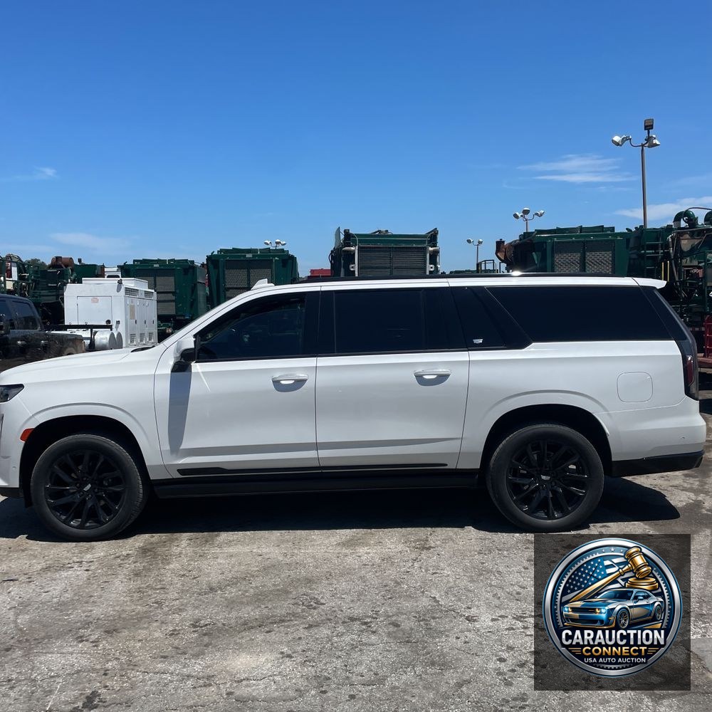 2023 Cadillac Escalade ESV Sport Platinum