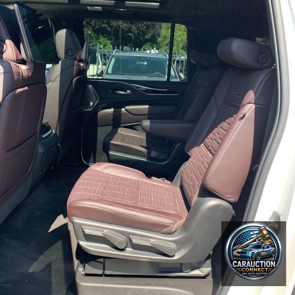 2022 Cadillac Escalade ESV Sport Platinum