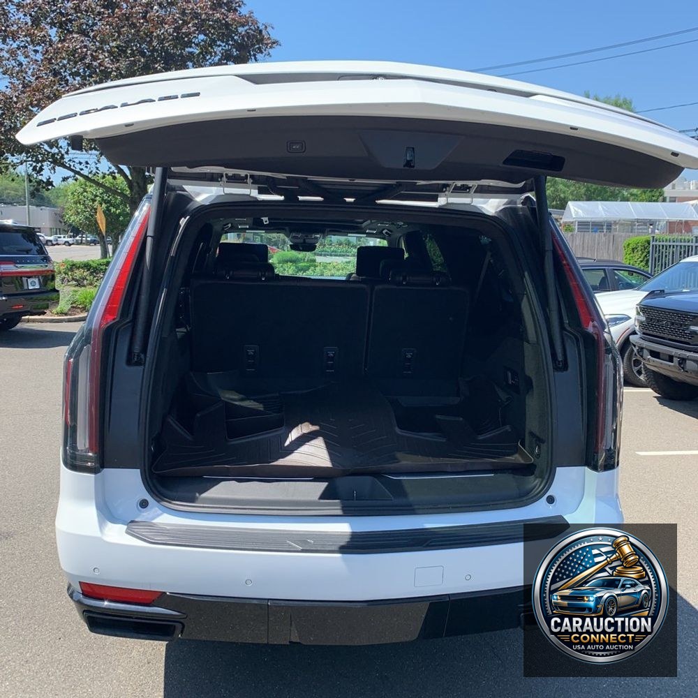2022 Cadillac Escalade ESV Sport Platinum
