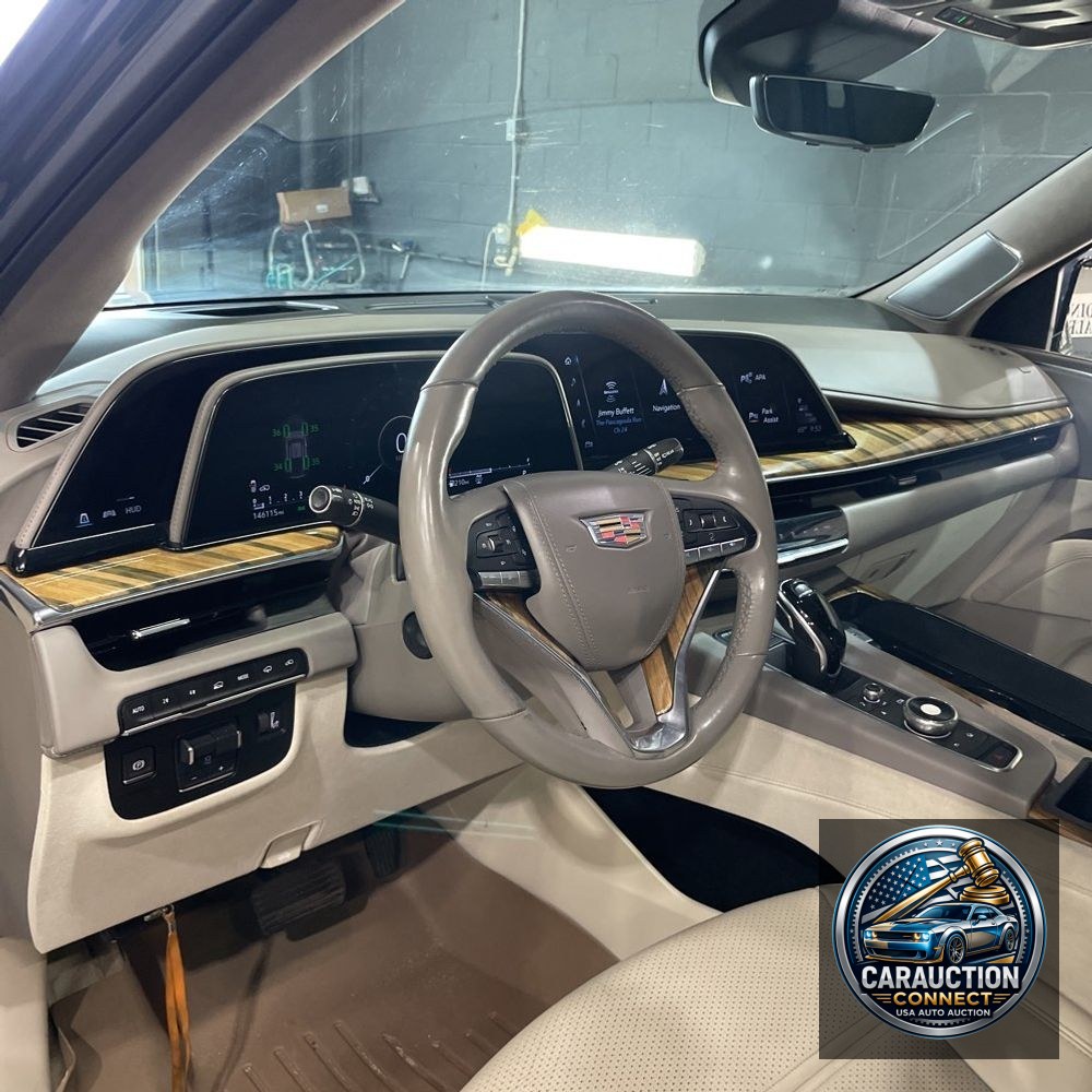 2021 Cadillac Escalade ESV Sport Platinum