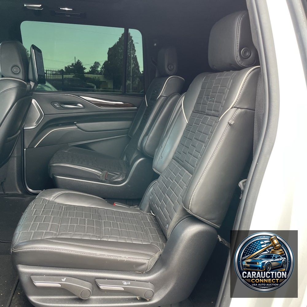 2021 Cadillac Escalade ESV Sport Platinum