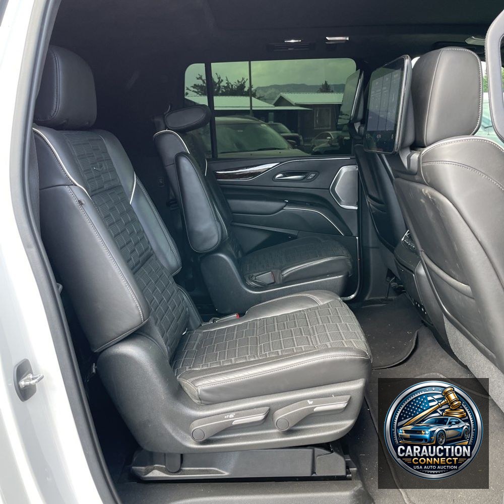 2021 Cadillac Escalade ESV Sport Platinum