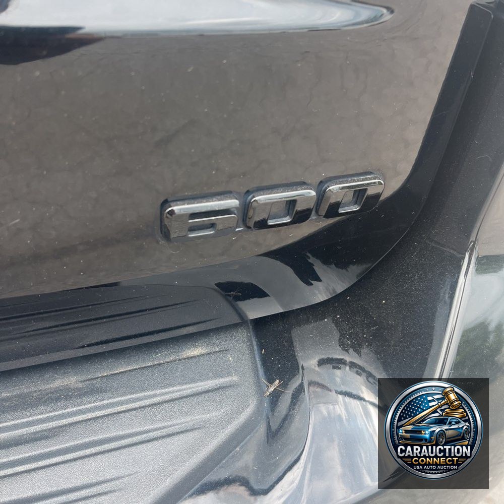 2022 Cadillac Escalade ESV Sport Platinum