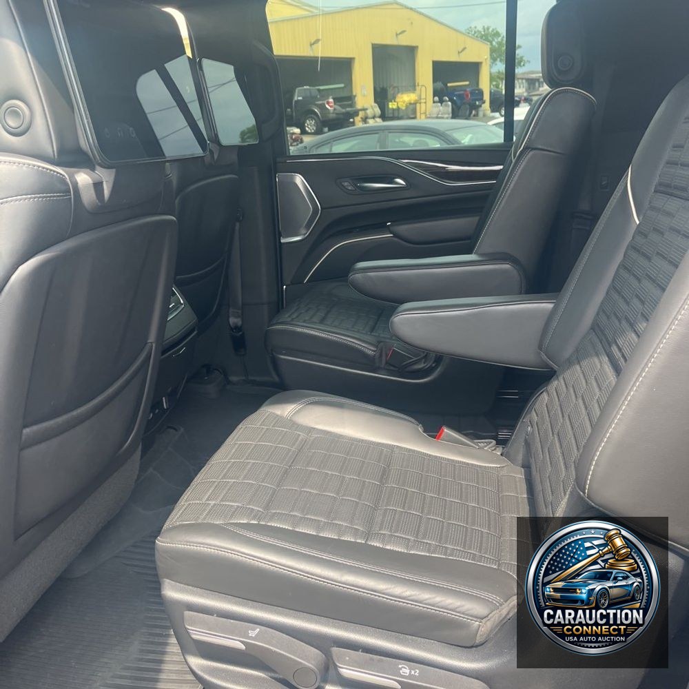 2022 Cadillac Escalade ESV Sport Platinum