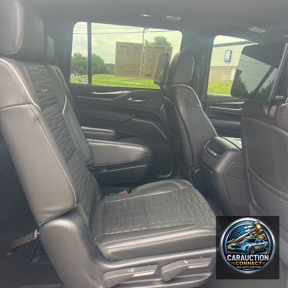 2022 Cadillac Escalade ESV Sport Platinum