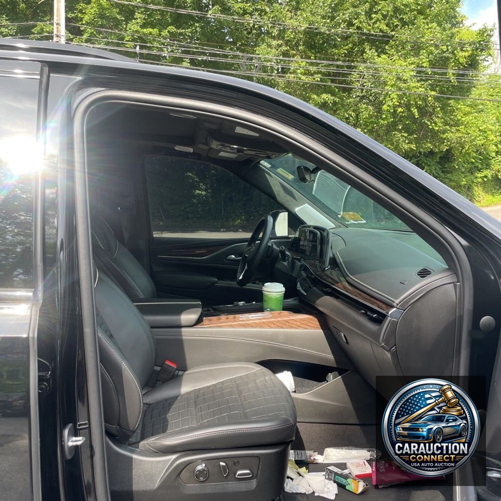2022 Cadillac Escalade ESV Sport Platinum