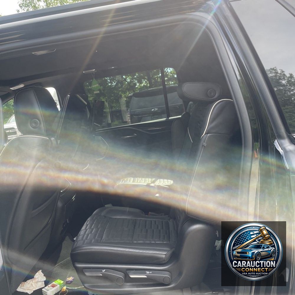 2022 Cadillac Escalade ESV Sport Platinum