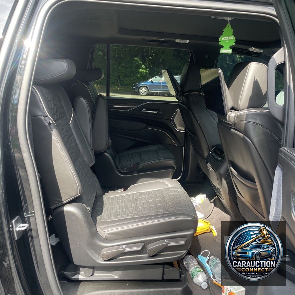 2022 Cadillac Escalade ESV Sport Platinum
