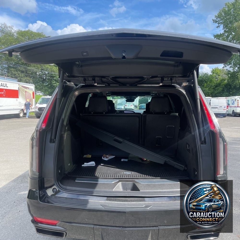 2022 Cadillac Escalade ESV Sport Platinum