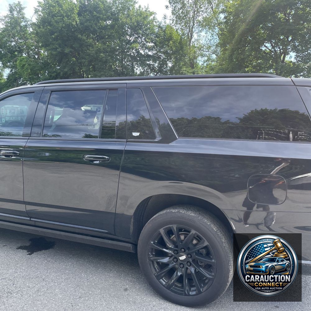 2022 Cadillac Escalade ESV Sport Platinum