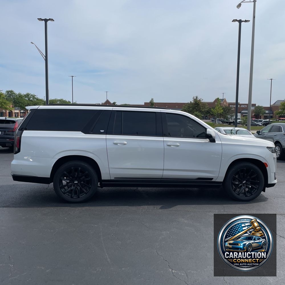 2023 Cadillac Escalade ESV Sport Platinum